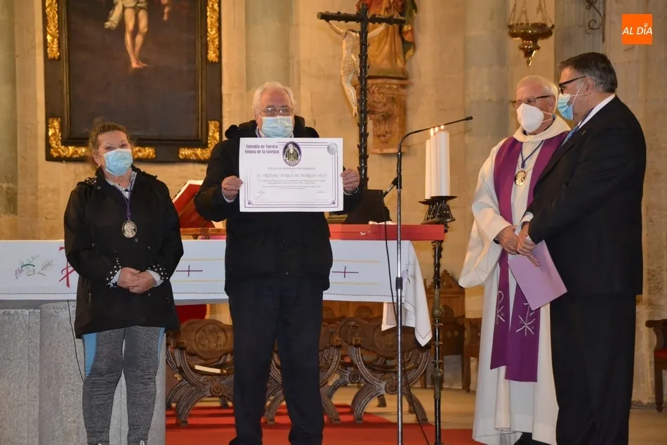 Foto 4 - Fallece Arturo P&eacute;rez de Burgos, hist&oacute;rico presidente de la Cofrad&iacute;a de La Soledad