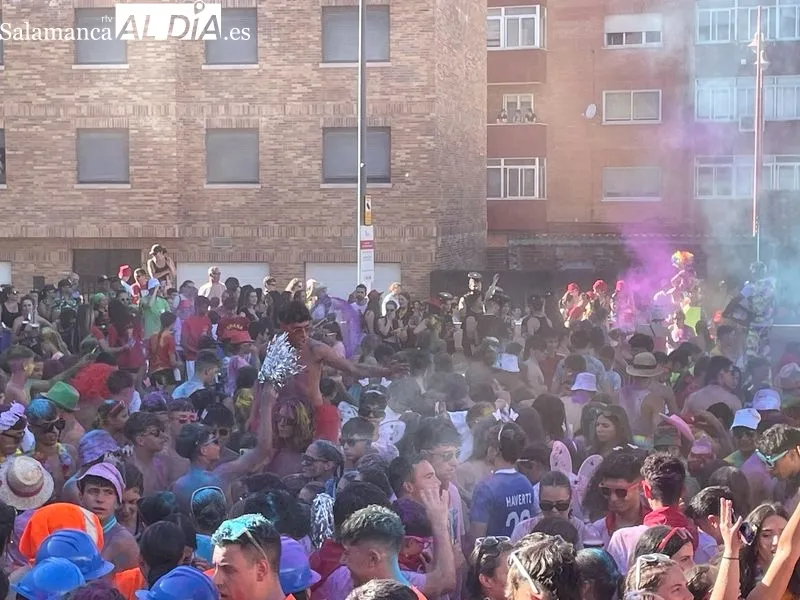 Foto 10 - Santa Marta disfruta con el chupinazo de sus fiestas y se prepara para celebrar a lo grande