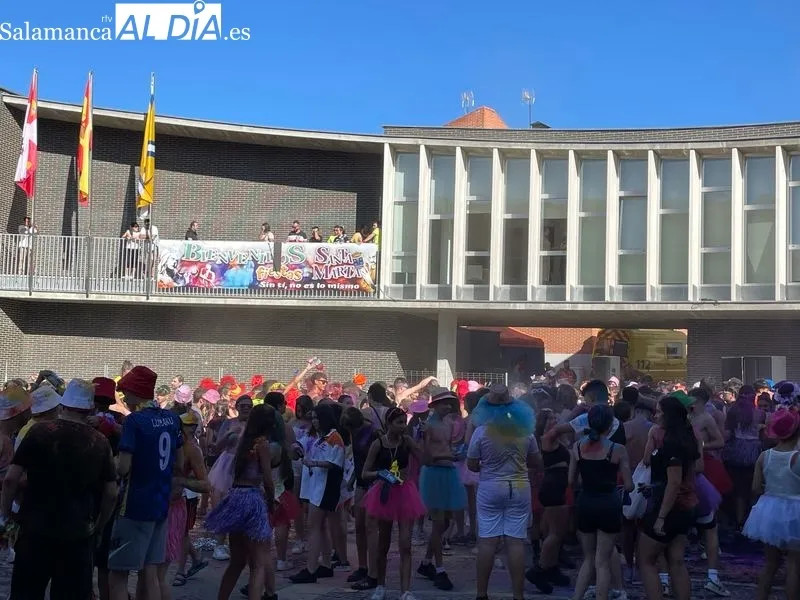 Foto 6 - Santa Marta disfruta con el chupinazo de sus fiestas y se prepara para celebrar a lo grande
