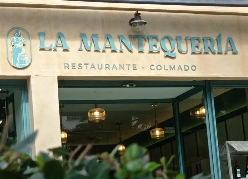 La Mantequería en la plaza de la Libertad