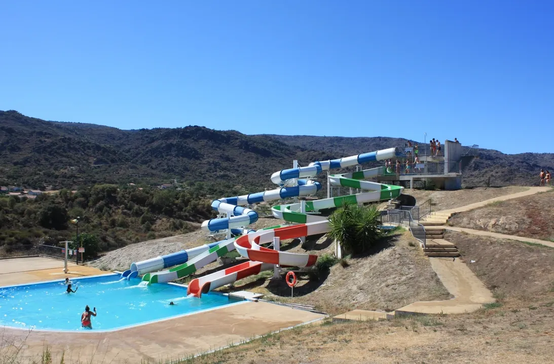 El parque acuático con más de 500 metros de toboganes a menos de tres horas de Salamanca | FOTOS: Douro Aquafun
