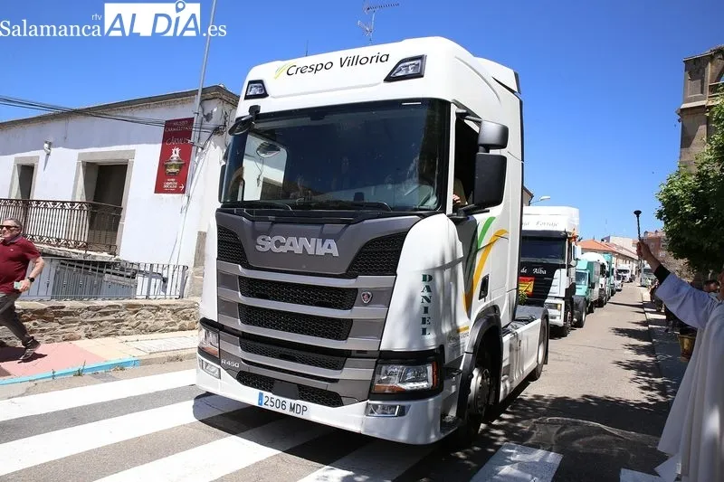 Foto 10 - El sector del transporte celebra San Crist&oacute;bal en Alba de Tormes