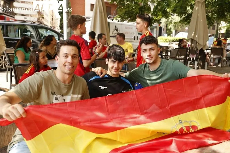 Salamanca se vuelca con 'La Roja' en el partido de Cuartos de Final | FOTOS: David Sañudo 