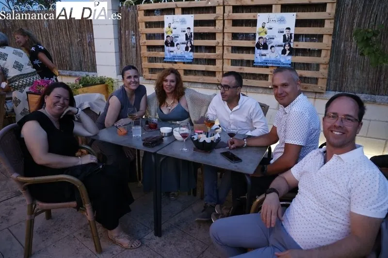 Los salmantinos disfrutan de las risas y el buen ambiente en La Mar Salaá | FOTOS: David Sañudo 