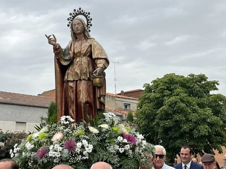 Santa Marta celebra su día grande honrando a su patrona | FOTOS: Diputación de Salamanca 