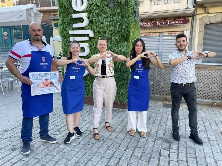 El jamón y la mantilla, protagonistas en el Guijuelo más solidario y tradicional 