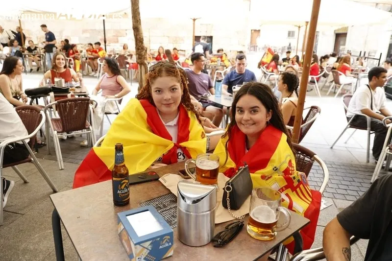 Salamanca se vuelca con 'La Roja' en el partido de Cuartos de Final | FOTOS: David Sañudo 