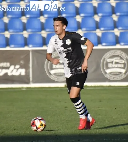 Los aficionados de Unionistas disfrutan del amistoso ante el Zamora CF | SALAMANCArtv AL DÍA 