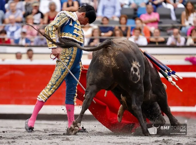 Foto 5 - Dami&aacute;n Casta&ntilde;o pone Bilbao a sus pies con un faen&oacute;n