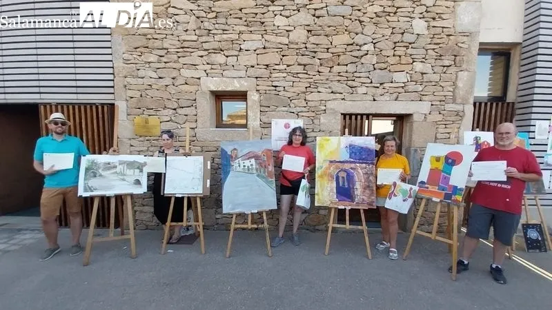 Foto 2 - Javier Encinas, primer premio del VI Certamen de pintura r&aacute;pida 'Villa de Sobradillo'