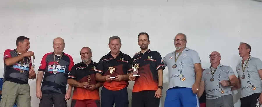Foto 4 - ArcoMir&oacute;briga se cuelga 4 medallas en el Nacional Open de Clubes de La Vell&eacute;s