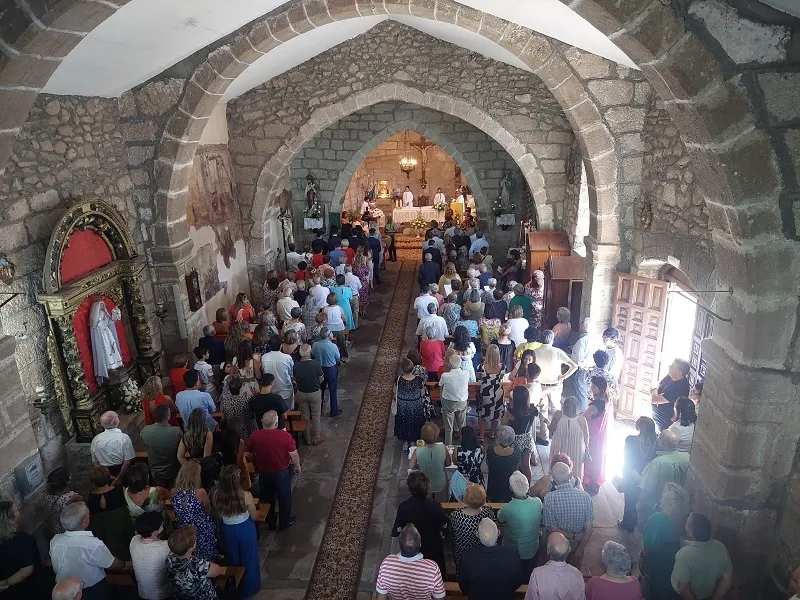 Procesión Virgen de La Asunción en fuentes de Oñoro/ Fotos: Adrián M.Pastor