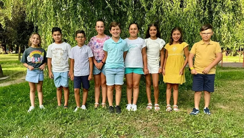 Corte de Honor infantil