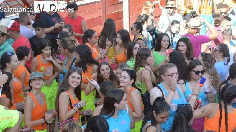 El encuentro de Peñas en el coso taurino se convirtió en una fiesta