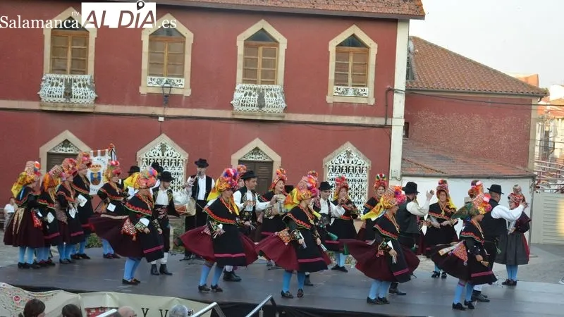 La Plaza de la Barrera fue el escenario del festival de folclore