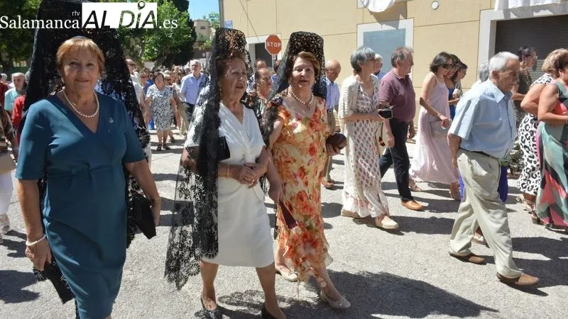 Foto 10 - Lumbrales celebra con animaci&oacute;n la fiesta de su patrona, la Virgen de la Asunci&oacute;n