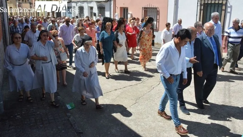 Foto 7 - Lumbrales celebra con animaci&oacute;n la fiesta de su patrona, la Virgen de la Asunci&oacute;n