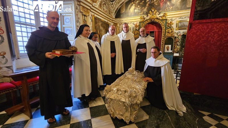 El cuerpo de Santa Teresa de Jesús mantiene el mismo aspecto visual que en 1914