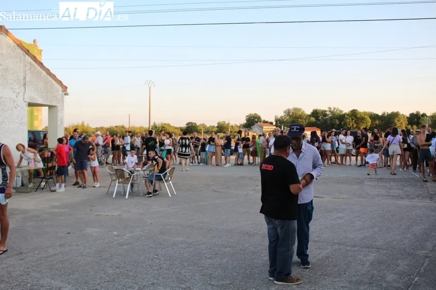 Popular merienda en Alemndra con 600 personas / SILVESTRE