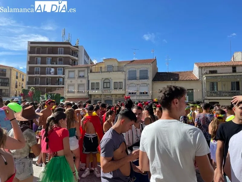 Vibrante chupinazo en Guijuelo para arrancar las fiestas de 2024. Fotos: Miguel González
