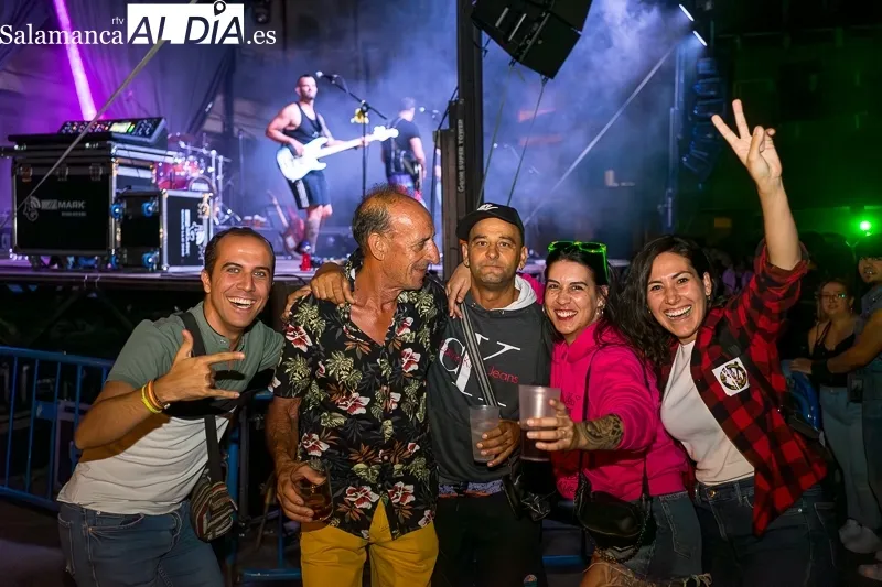 Foto 7 - 'Pedr&aacute;' hacer vibrar la Plaza Mayor con el rock transgresivo de Extremoduro
