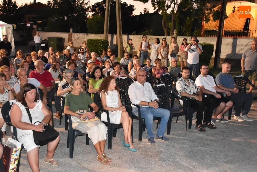 Foto 6 - Velada especial por los 25 a&ntilde;os de la Asociaci&oacute;n del barrio &ldquo;m&aacute;s taurino y con m&aacute;s personalidad&rdquo;