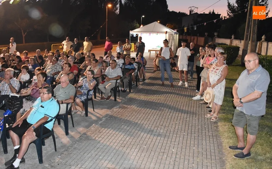 Foto 10 - Velada especial por los 25 a&ntilde;os de la Asociaci&oacute;n del barrio &ldquo;m&aacute;s taurino y con m&aacute;s personalidad&rdquo;