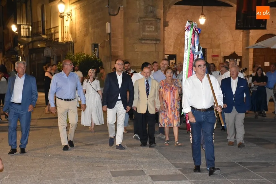 Foto 7 - Luis Ru&iacute;z pregona el Martes Mayor asegurando que Mir&oacute;briga es &ldquo;la envidia del Mundo Franciscano&rdquo;