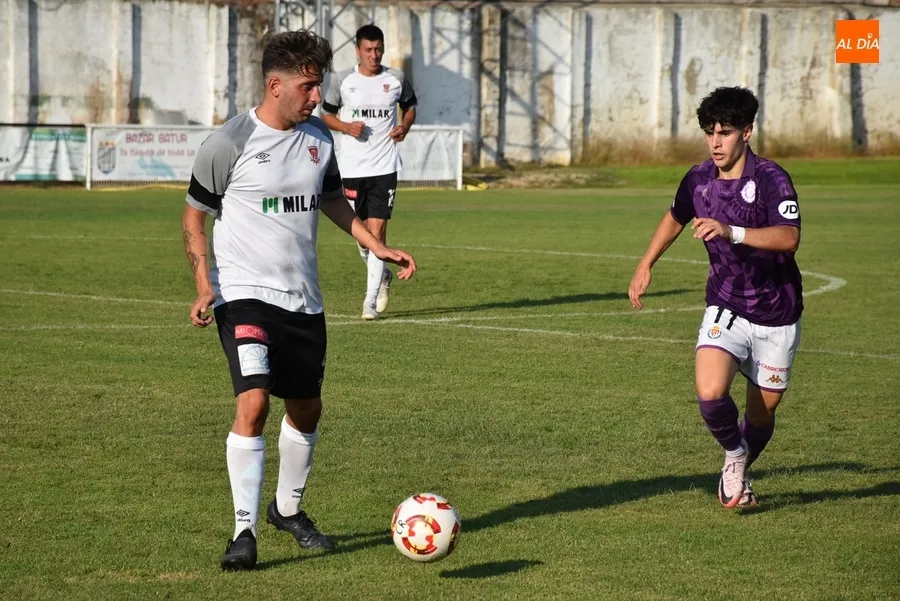 Foto 10 - El Ciudad Rodrigo vence al Juvenil del Real Valladolid en una nueva tarde de m&uacute;ltiples pruebas