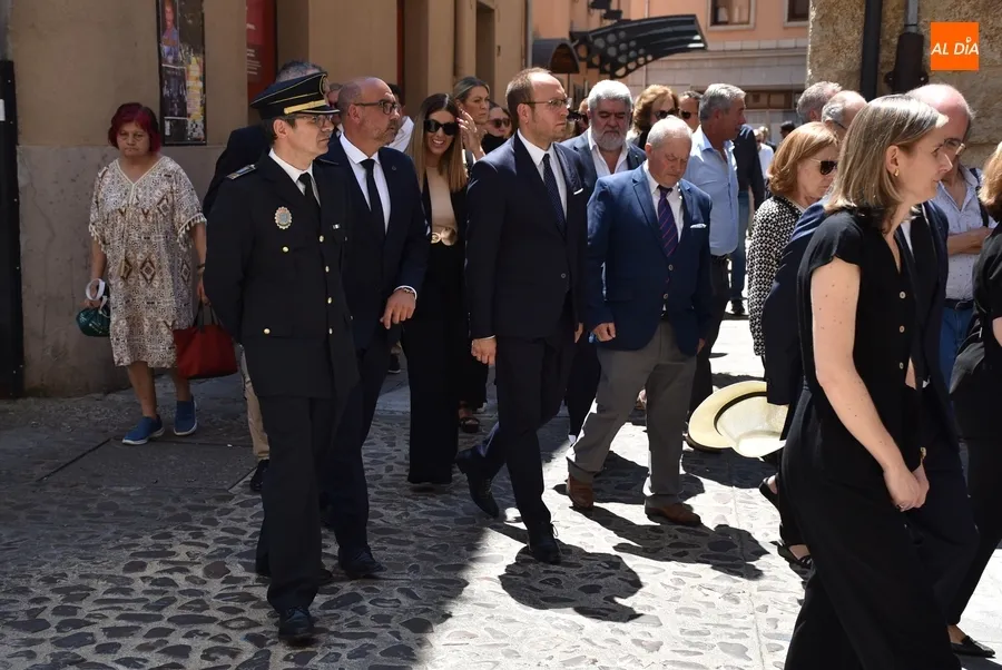 Foto 5 - Ciudad Rodrigo da un sentid&iacute;simo &uacute;ltimo adi&oacute;s a Manuel Delgado S&aacute;nchez-Arjona