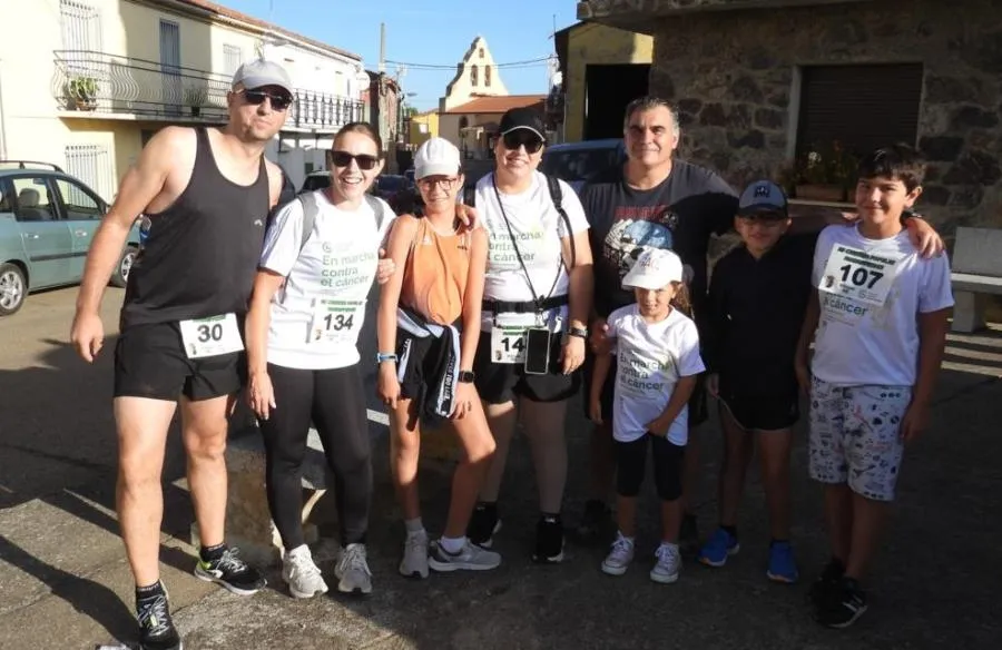 Foto 6 - Antonin Coulon y Ver&oacute;nica Rodr&iacute;guez se imponen en la 3&ordf; Carrera Popular de Morasverdes