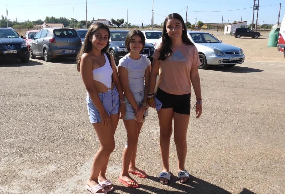 Foto 3 - Cerca de 150 chavales se lo pasan en grande con los Juegos de las Piscinas de Sancti-Sp&iacute;ritus