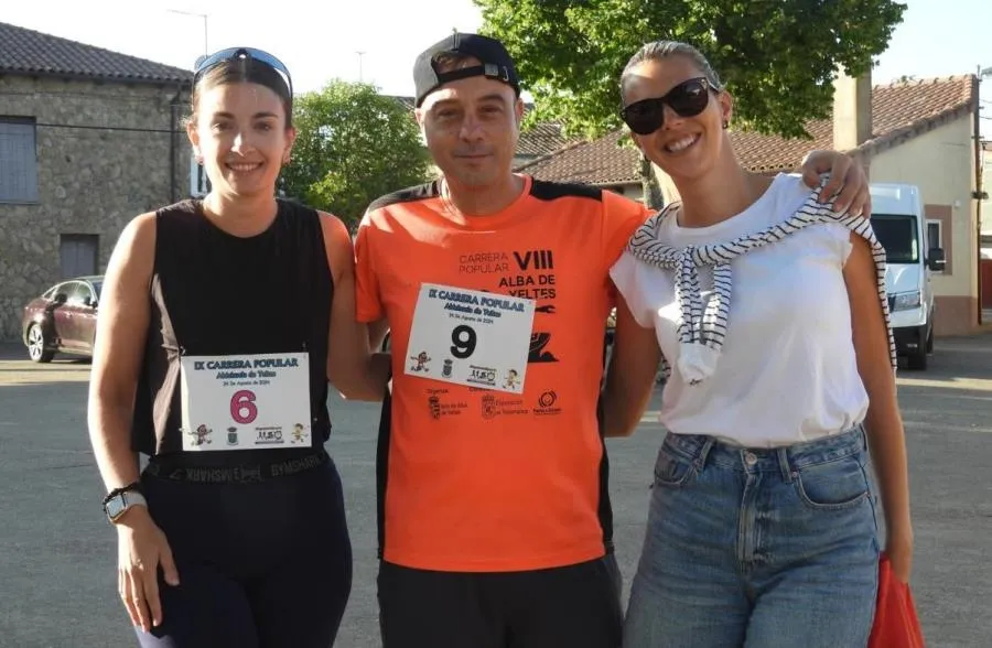 Foto 10 - Adri&aacute;n Mart&iacute;n y Lourdes Lobato se adjudican la IX Carrera Popular de Aldehuela de Yeltes