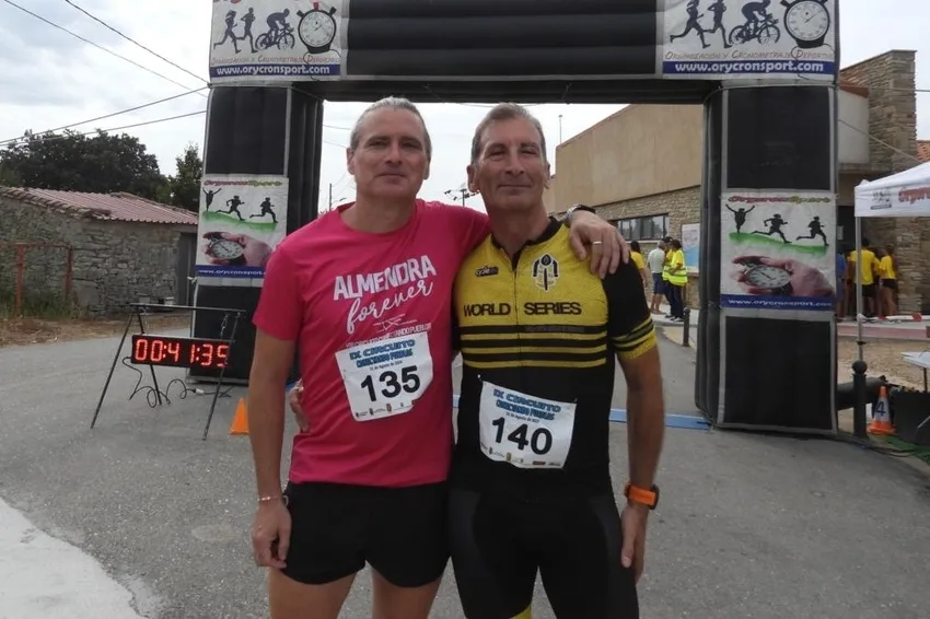 Buen ambiente en las pruebas de triatlón de 'Conectando pueblos' / ORYCRONSPORT