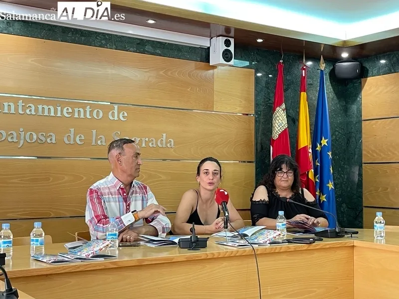 Presentación de la programación de fiestas de San Roque en Carbajosa de la Sagrada. Fotos: Miguel González.