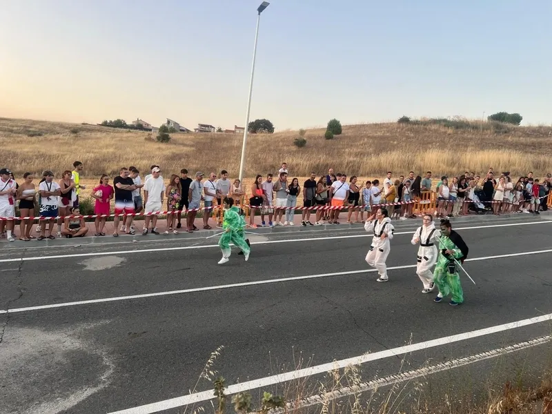 Foto 9 - 3.000 personas disfrutaron de la III Carrera de Autos Locos en Carbajosa 
