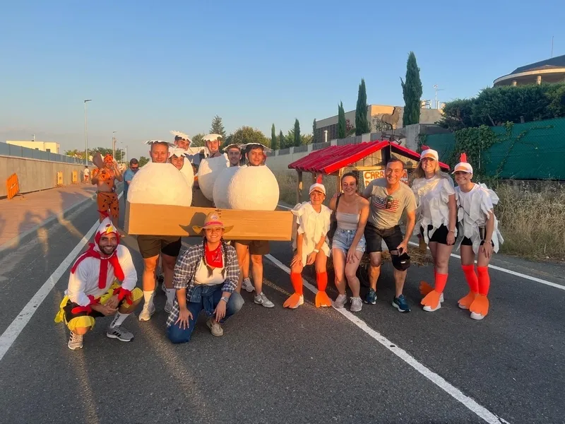 Foto 6 - 3.000 personas disfrutaron de la III Carrera de Autos Locos en Carbajosa 
