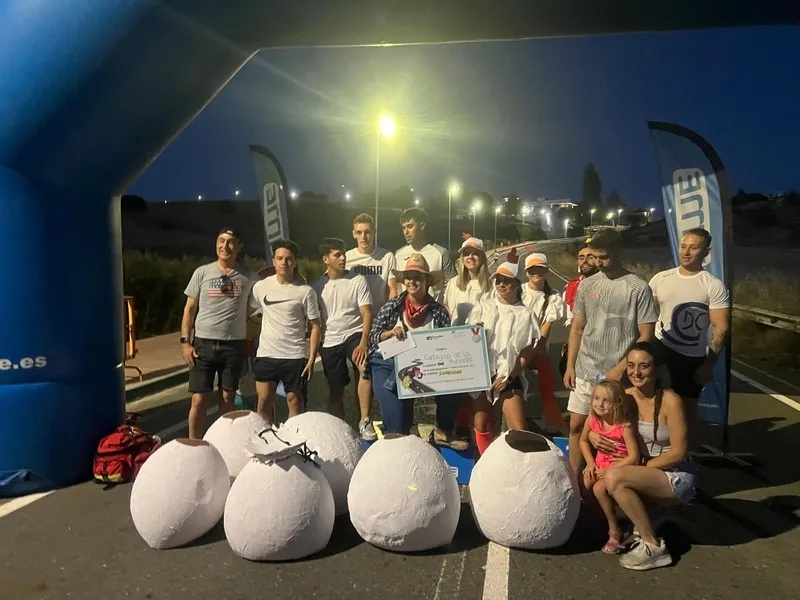 Foto 4 - 3.000 personas disfrutaron de la III Carrera de Autos Locos en Carbajosa 