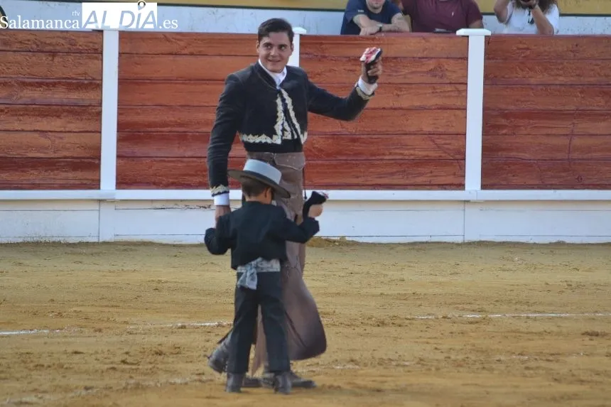 Foto 10 - Ismael Mart&iacute;n y Sergio P&eacute;rez, a hombros en La Florida tras una brillante y concurrida corrida de Ferias y Fiestas
