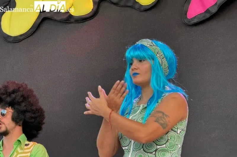 Foto 6 - La Disco M&oacute;vil infantil 'Funky Super Disco' y el mago Zamo Clown acaparan la atenci&oacute;n familiar este domingo