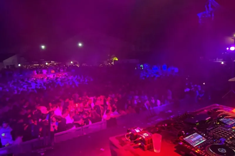 Foto 5 - El Festival Loca Urban, uno de los eventos m&aacute;s multitudinarios en las fiestas de Pe&ntilde;aranda