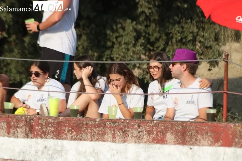 Tarde taurina en Rollanejo con dos alumnos de la Escuela de Tauromaquia de Salamanca / CORRAL 