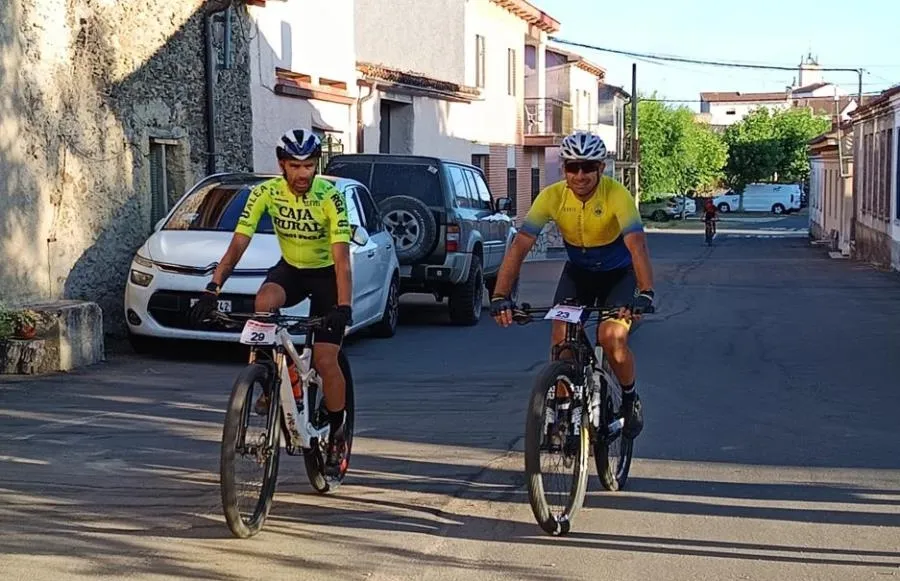 Foto 6 - Martiago estrena su BTT La Buitre Negro con victorias de Juan Miguel Mac&iacute;as e Itziar Gonz&aacute;lez