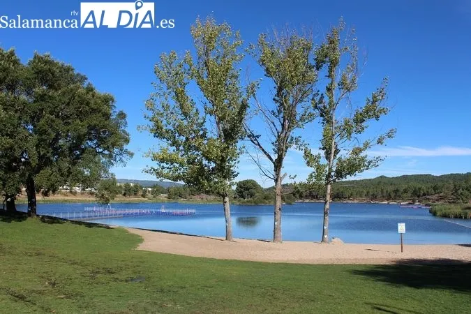 Playa fluvial de Vila da Ponte y Pasarelas del Távora (Sernancelhe, Portugal) | MARTÍN-GARAY