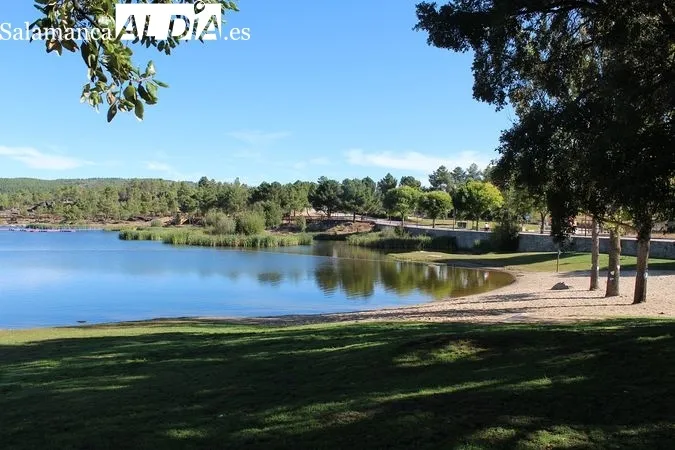 Playa fluvial de Vila da Ponte y Pasarelas del Távora (Sernancelhe, Portugal) | MARTÍN-GARAY