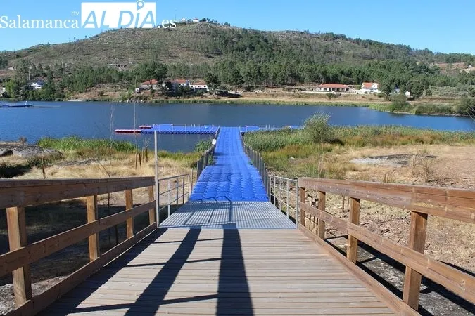 Playa fluvial de Vila da Ponte y Pasarelas del Távora (Sernancelhe, Portugal) | MARTÍN-GARAY