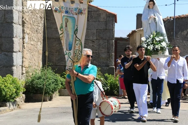 Día grande de las fiestas de Majuges en honor a la Virgen de las Nieves / CORRAL