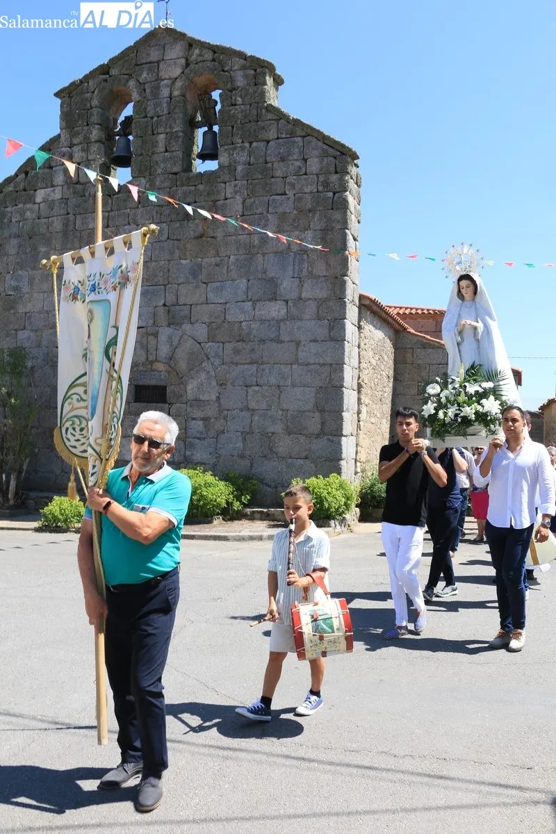 Día grande de las fiestas de Majuges en honor a la Virgen de las Nieves / CORRAL