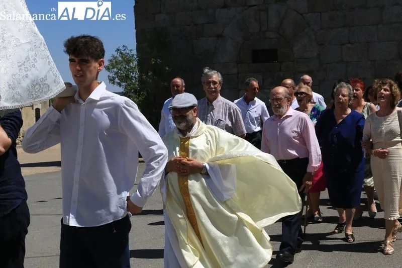 Día grande de las fiestas de Majuges en honor a la Virgen de las Nieves / CORRAL