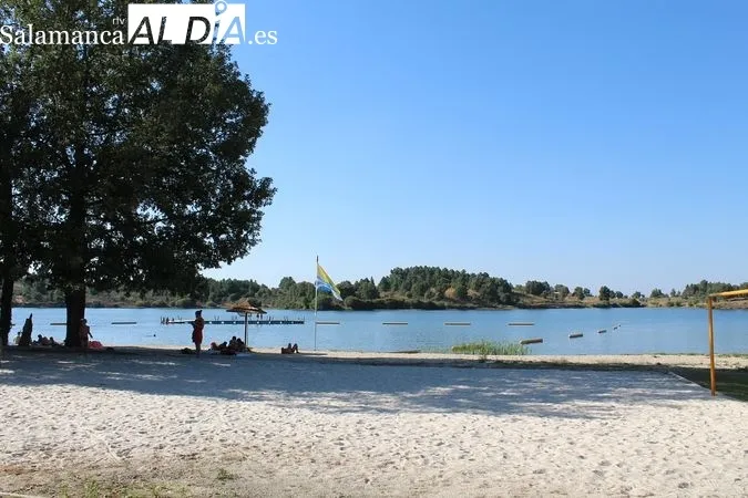 Playa fluvial de Alfaiates (Sabugal, Portugal) | MARTÍN-GARAY